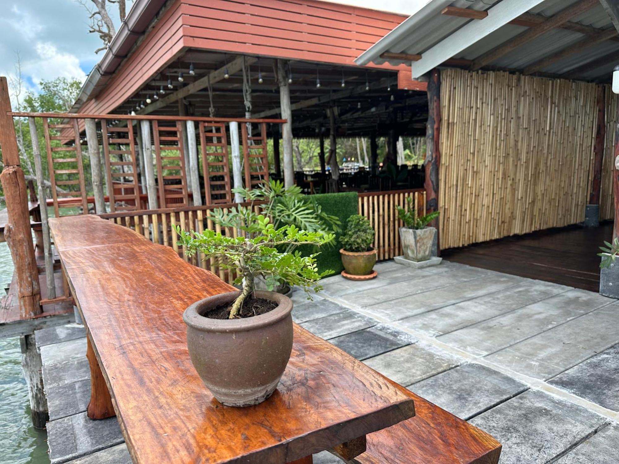 Lanta Sabai Day House Hotel เกาะลันตา ภายนอก รูปภาพ